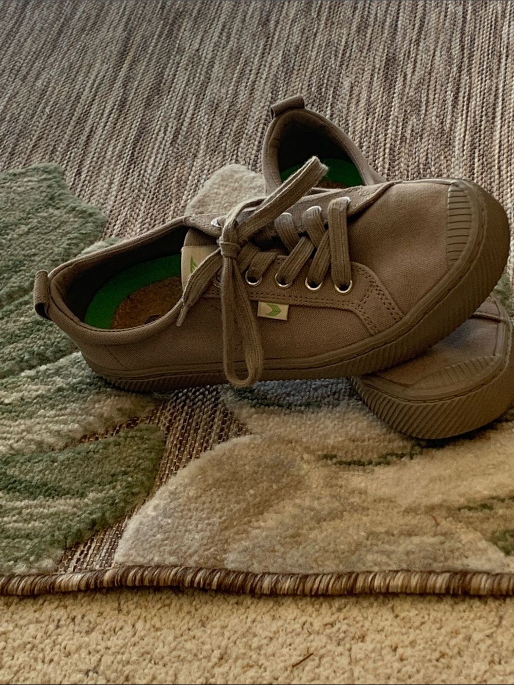 Cariuma Casual Canvas Sneakers in Taupe with cork insoles